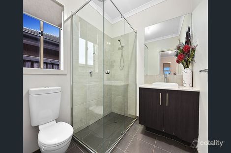 Property photo of 51 Hamish Drive Tarneit VIC 3029