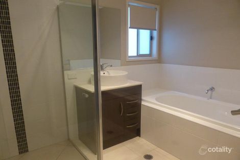 Property photo of 29 Ningaloo Drive Pimpama QLD 4209