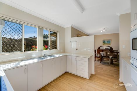 2/14 Glenfield Ct, Middle Ridge, QLD 4350