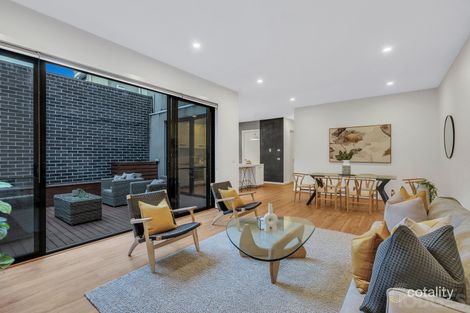 Property photo of 11 Evergreen Circuit Cheltenham VIC 3192