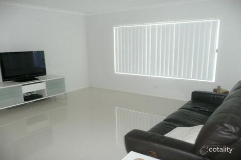 Property photo of 8 Riverpoint Boulevard Riverhills QLD 4074