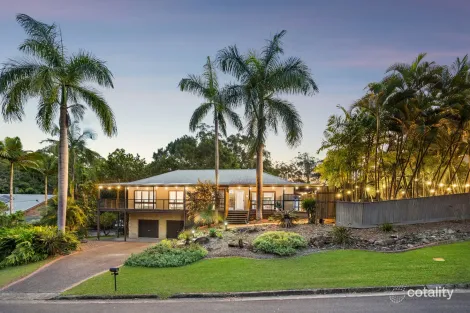 Property photo of 12 Woodchester Close Rosemount QLD 4560