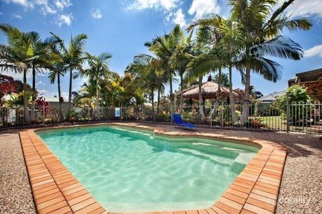 2 Colonial Ct, Little Mountain, QLD 4551