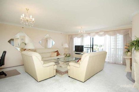 Property photo of 9/21 Bayview Street Runaway Bay QLD 4216