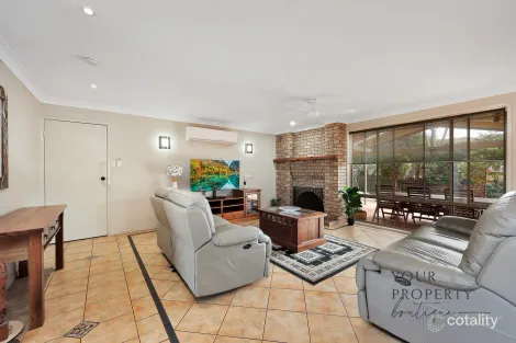 Property photo of 8 Emperor Drive Elliott Heads QLD 4670