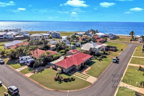 Property photo of 8 Emperor Drive Elliott Heads QLD 4670
