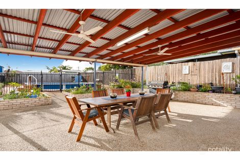 Property photo of 4 Topham Court Hillcrest QLD 4118