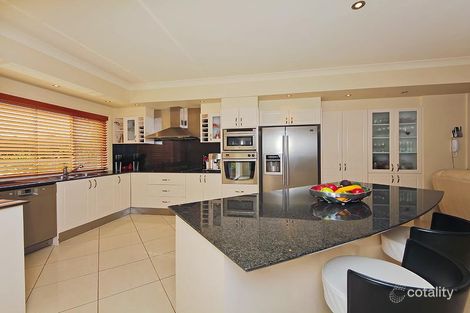 Property photo of 19 Meadowview Drive Carrara QLD 4211