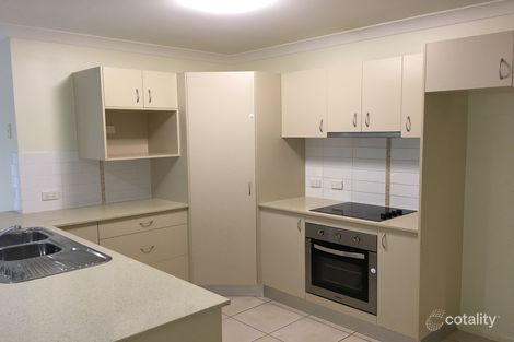 Property photo of 4 Bombo Court Blacks Beach QLD 4740