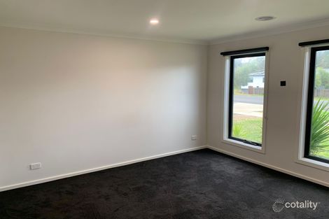 Property photo of 13 Murphy Street Romsey VIC 3434