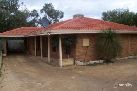 1e Kitchener Rd, Melville, WA 6156