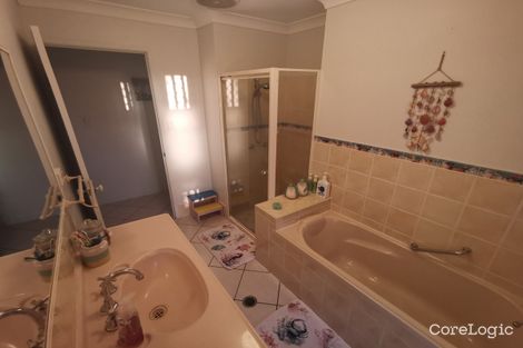 Property photo of 5 Sunset Drive Gracemere QLD 4702