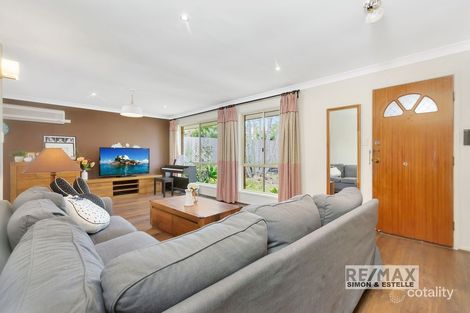 Property photo of 66 Blue Grass Crescent Eight Mile Plains QLD 4113