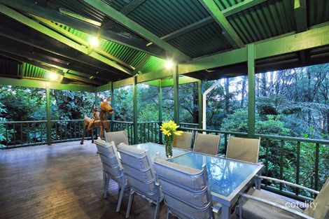 Property photo of 10 Lennox Grove Sassafras VIC 3787