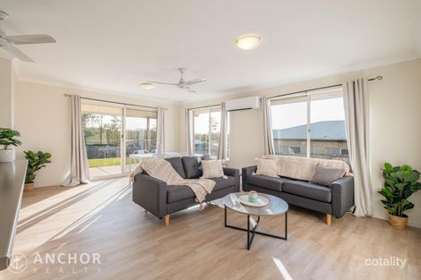 27 Kimberley Ave, Southside, QLD 4570