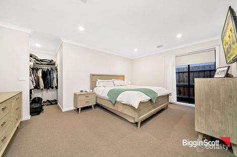 Property photo of 12 Bateman Drive Harkness VIC 3337