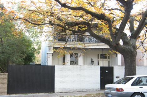 3 Kensington Rd, South Yarra, VIC 3141