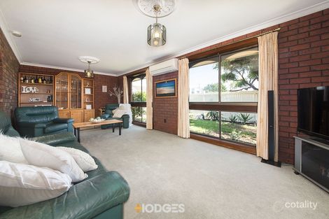 Property photo of 2 Taylor Avenue Aspendale VIC 3195