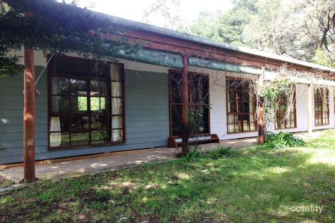 Property photo of 21 Weeks Court Alexandra VIC 3714