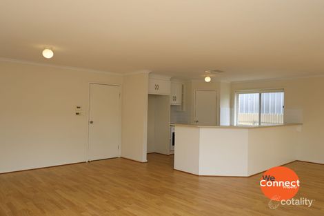 11 Wollowra Cres, Largs North, SA 5016