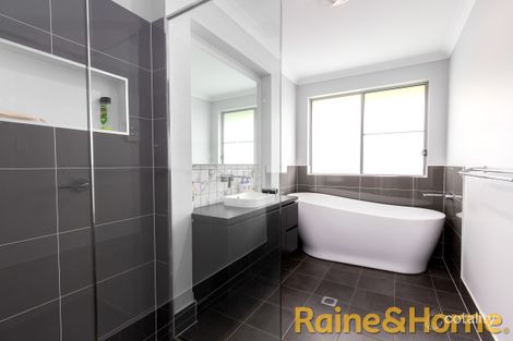 Property photo of 42 Argyle Avenue Dubbo NSW 2830