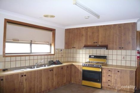 Property photo of 10 Jeffrey Avenue Altona North VIC 3025