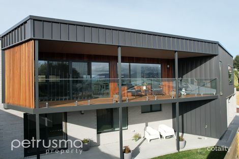 Property photo of 82A East Derwent Highway Lindisfarne TAS 7015