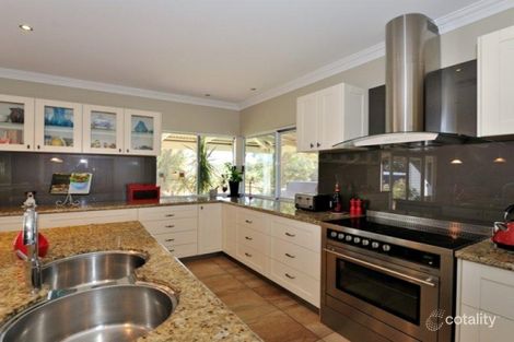 Property photo of 172 Braddock Road Wellard WA 6170