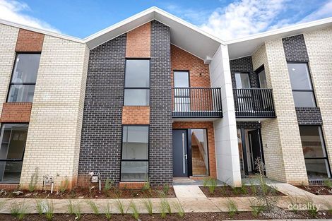 Property photo of 21 Havenlea Lane Cairnlea VIC 3023