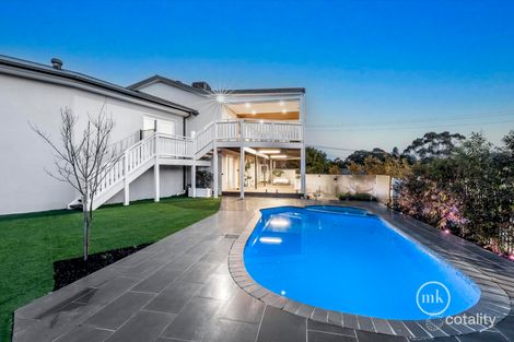 Property photo of 1 Baloo Court St Helena VIC 3088