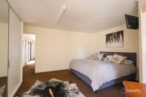 Property photo of 189 Burtons Road Orange Hill QLD 4455