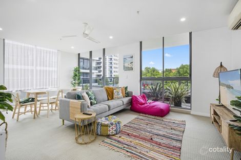 Property photo of 413/3 Como Crescent Southport QLD 4215