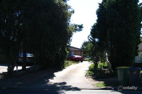 5 Chrisalex Pl, St Clair, NSW 2759