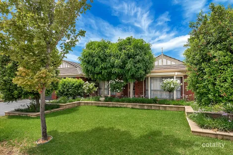 Property photo of 14 Rosecombe Place Parafield Gardens SA 5107