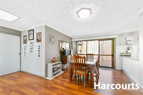 Property photo of 4 Valley Road Frankston VIC 3199