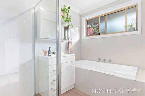 Property photo of 5/18-22 San Remo Drive Avondale Heights VIC 3034