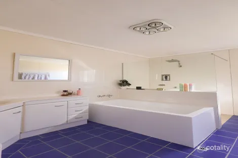 Property photo of 189 Burtons Road Orange Hill QLD 4455