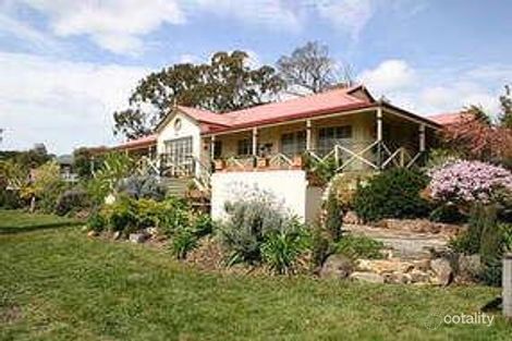 2 Morilla Ct, Gisborne, VIC 3437