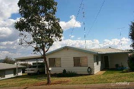 33 Banksia St, Newtown, QLD 4350