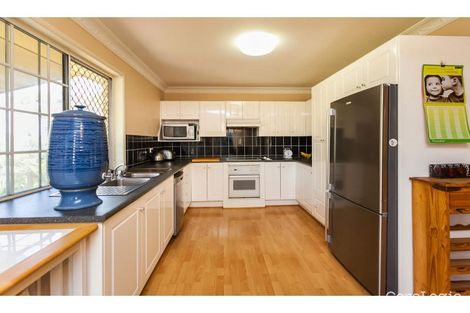 Property photo of 16 Hutcheon Street Kawana QLD 4701