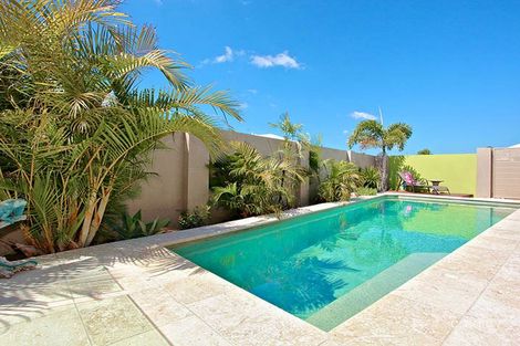 Property photo of 28 Iridium Drive Hope Island QLD 4212