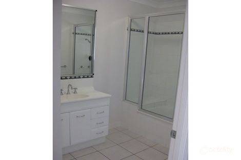 19 Crestbrook Dr, Mount Louisa, QLD 4814