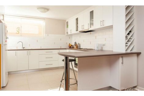 Property photo of 4/12-16 Morley Drive Tuart Hill WA 6060