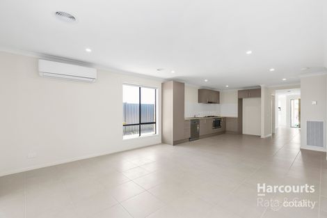 Property photo of 26 Oleander Circuit Beveridge VIC 3753