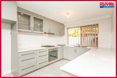 15a Christmas Ave, Heathridge, WA 6027