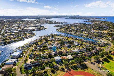 Property photo of 16 Cordeaux Crescent Sylvania Waters NSW 2224