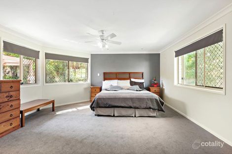 Property photo of 52 Glorious Way Forest Lake QLD 4078