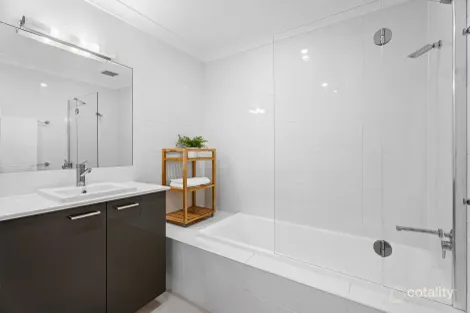 Property photo of 37-73 Gannet Drive Cranebrook NSW 2749