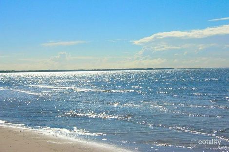 Property photo of 25 Coronation Avenue Beachmere QLD 4510