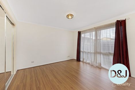 Property photo of 2/4 Coronata Court Narre Warren VIC 3805